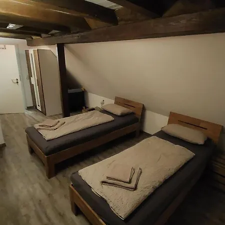 Nyaraló With 8 Bedrooms *