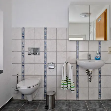 With 8 Bedrooms Nyaraló *